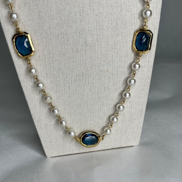 Gold-Plated Necklace With Pearls & Blue Gemstone Accents - Picture 2 of 4
